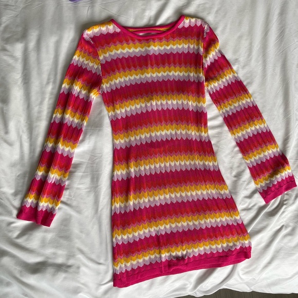 Dress - Picture 2 of 3